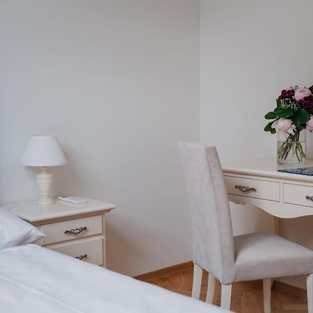 High Heaven Apartment Prague Ngoại thất bức ảnh