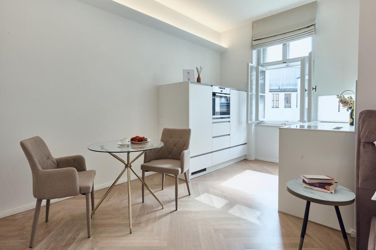 High Heaven Apartment Prague Ngoại thất bức ảnh