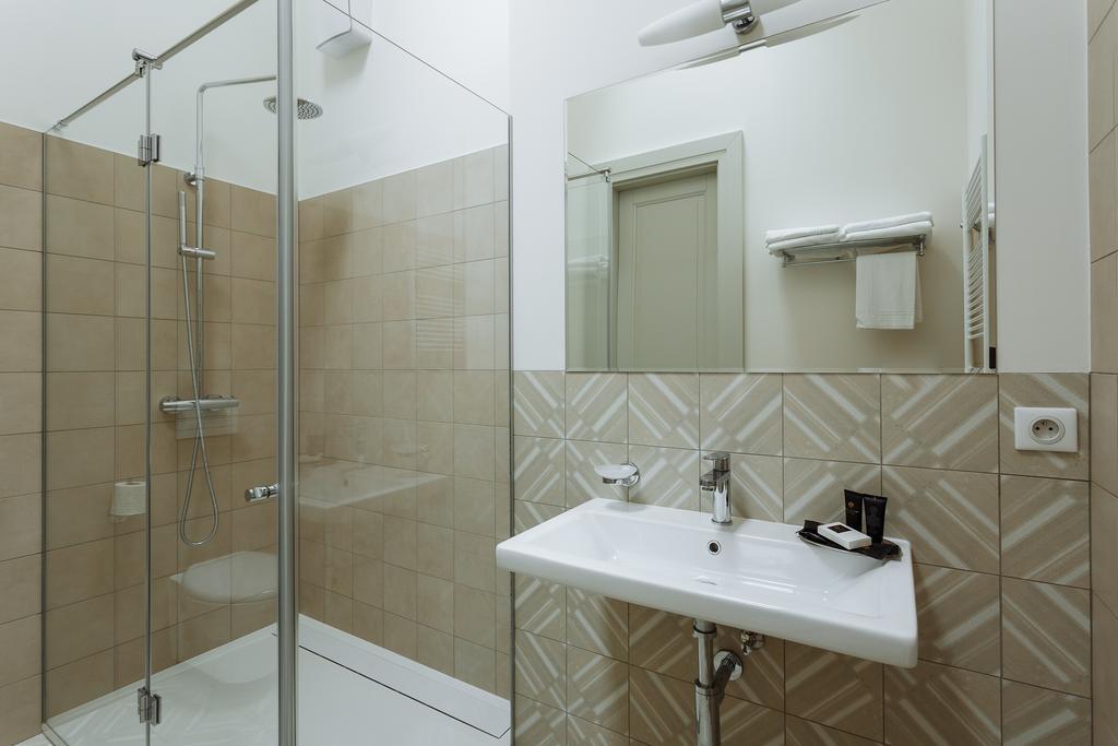 High Heaven Apartment Prague Ngoại thất bức ảnh