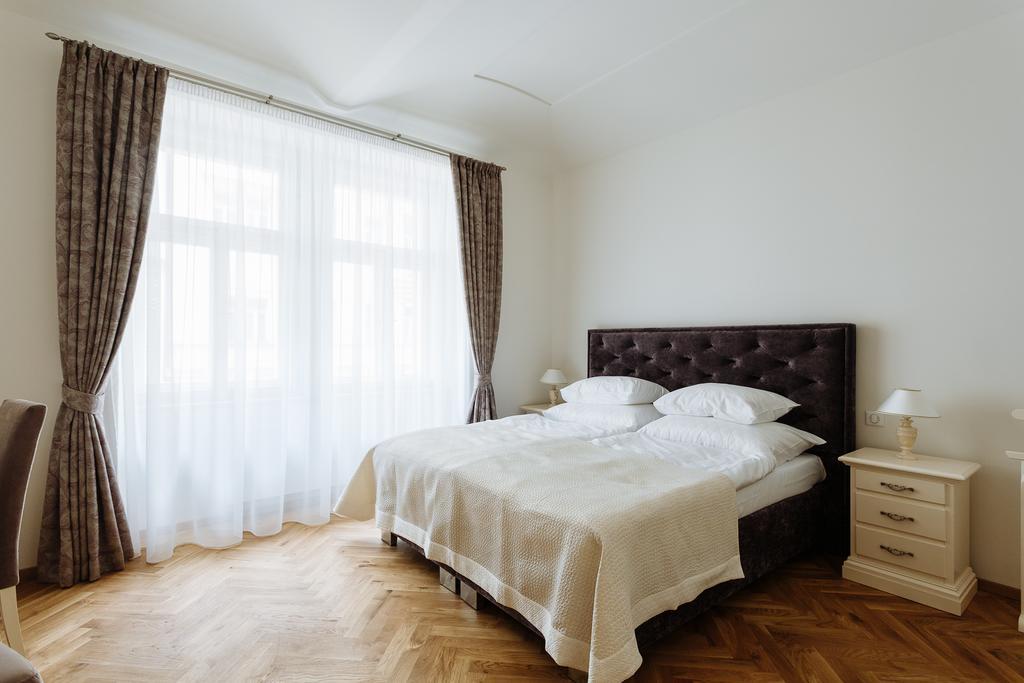 High Heaven Apartment Prague Ngoại thất bức ảnh