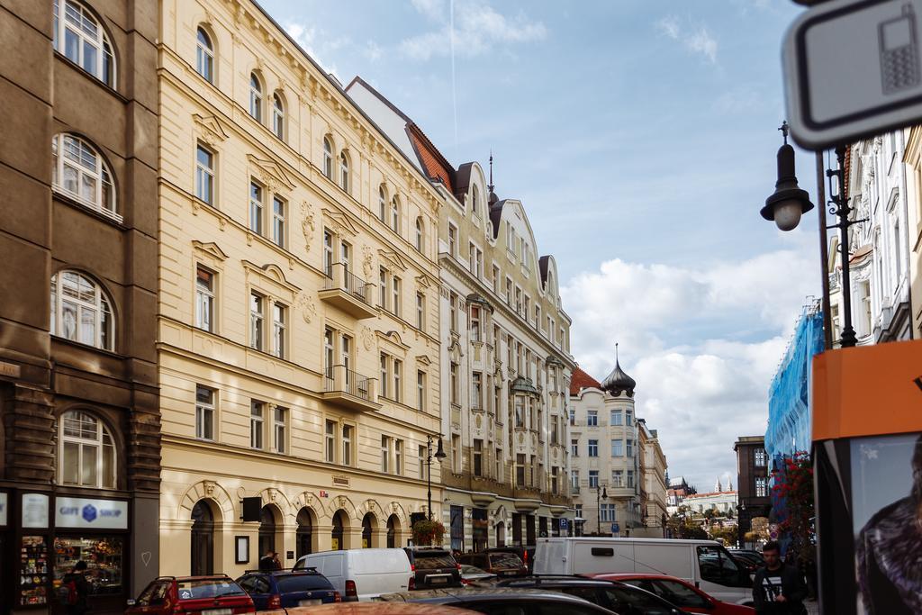 High Heaven Apartment Prague Ngoại thất bức ảnh