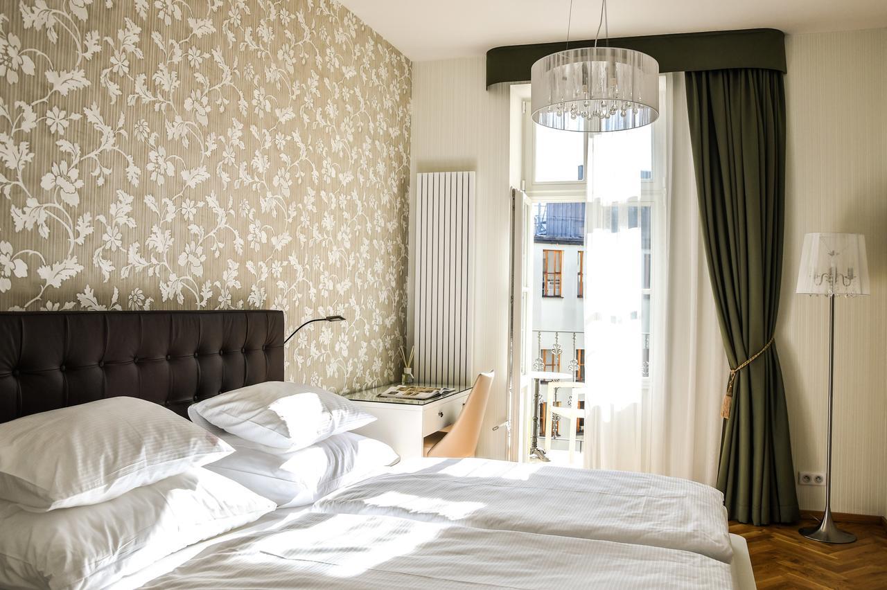 High Heaven Apartment Prague Ngoại thất bức ảnh