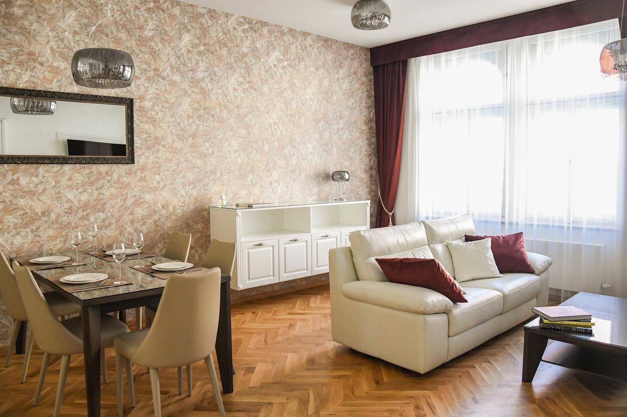 High Heaven Apartment Prague Ngoại thất bức ảnh
