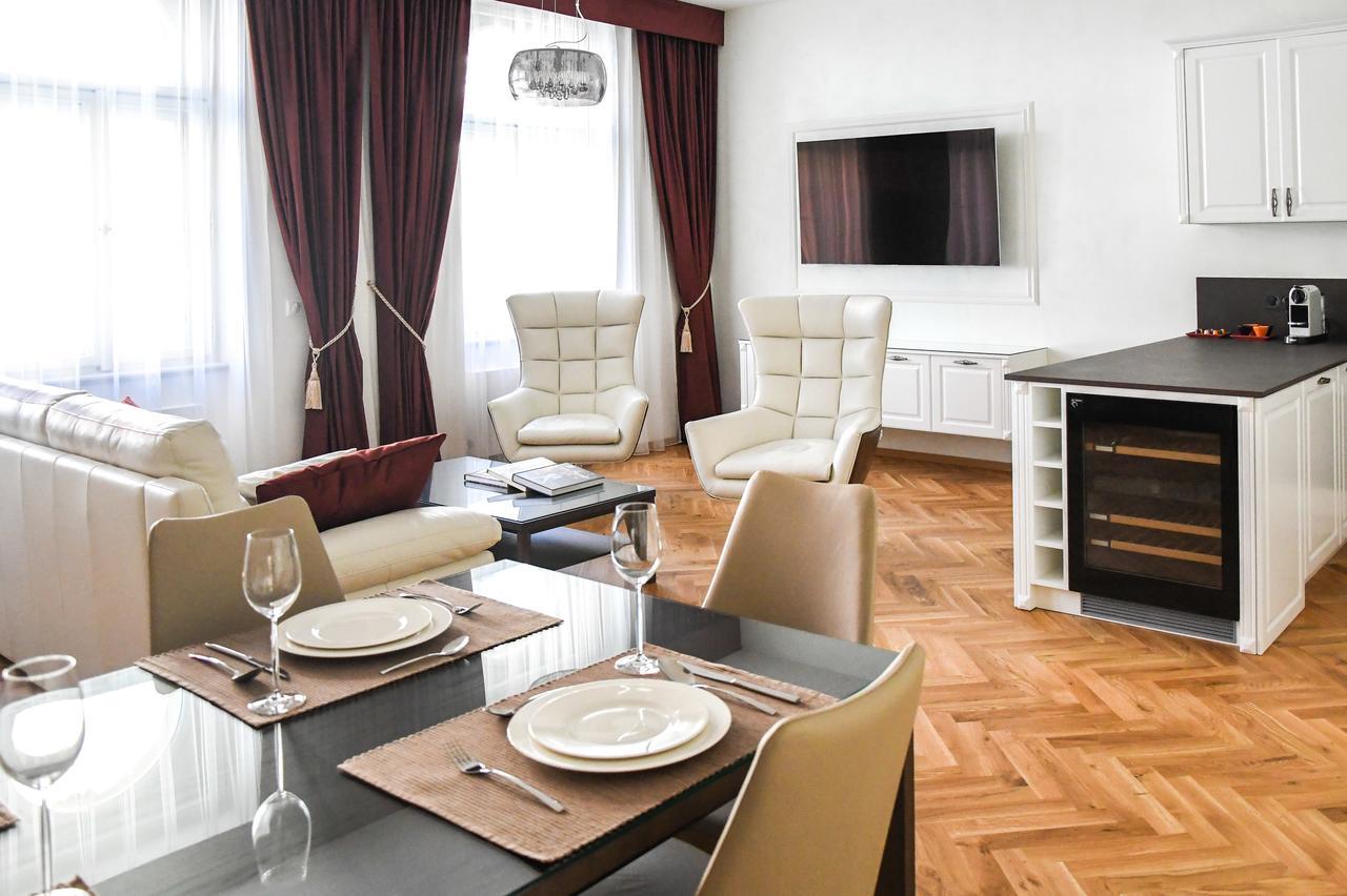 High Heaven Apartment Prague Ngoại thất bức ảnh