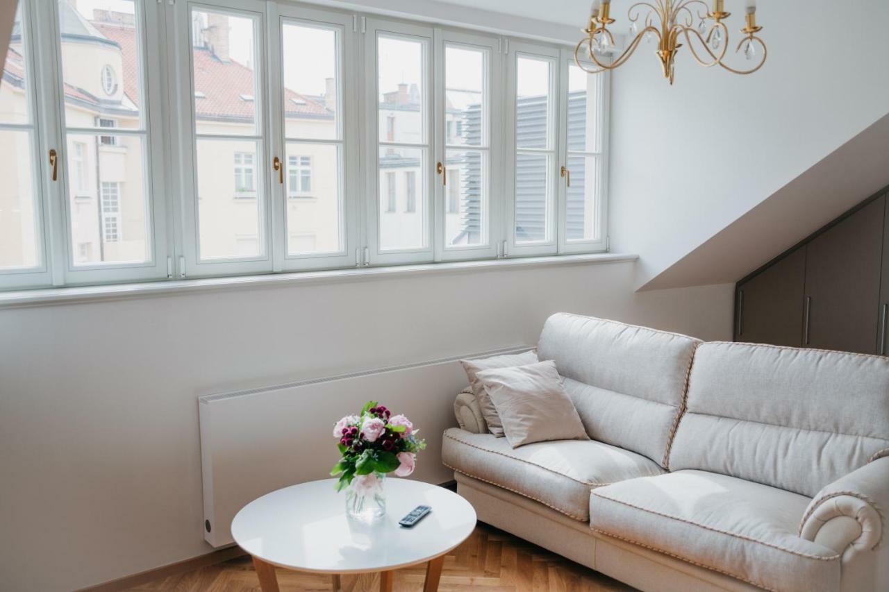 High Heaven Apartment Prague Ngoại thất bức ảnh